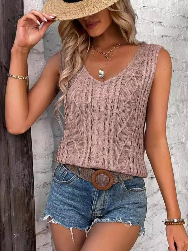 Women's Tops and Tanks
